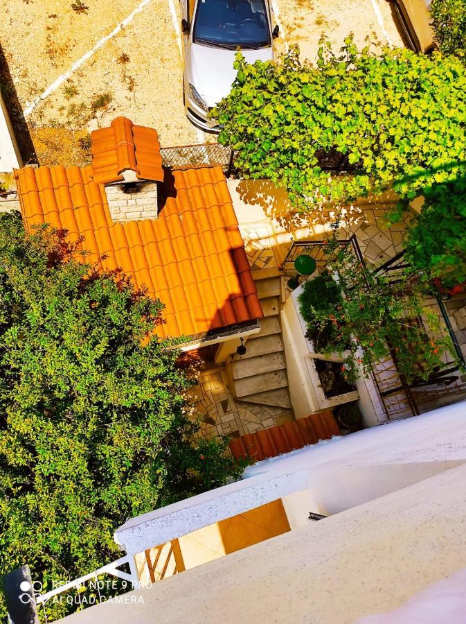 Apartment Topic Baška Voda Dış mekan fotoğraf