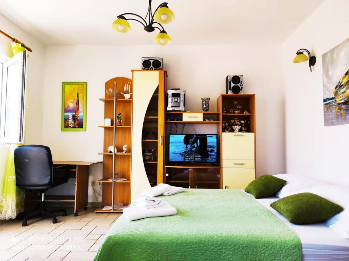 Apartment Topic Baška Voda Dış mekan fotoğraf