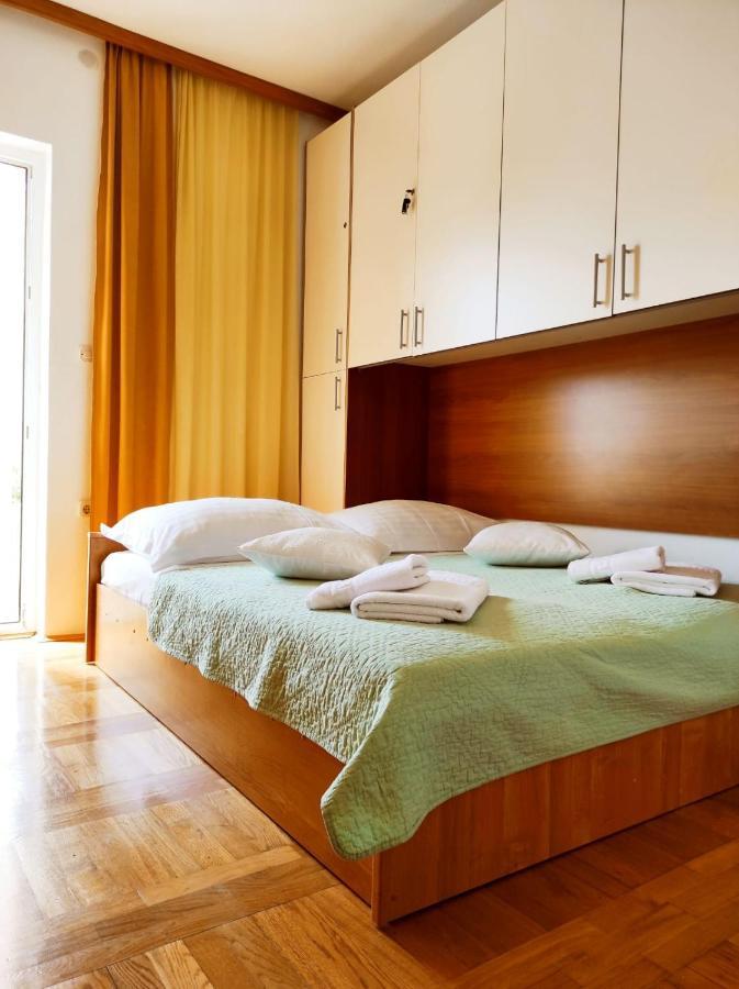 Apartment Topic Baška Voda Dış mekan fotoğraf