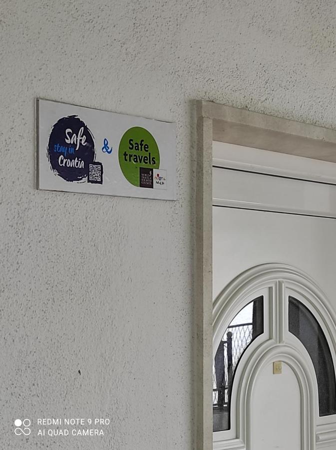 Apartment Topic Baška Voda Dış mekan fotoğraf