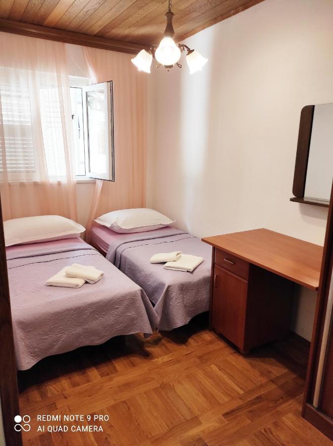Apartment Topic Baška Voda Dış mekan fotoğraf