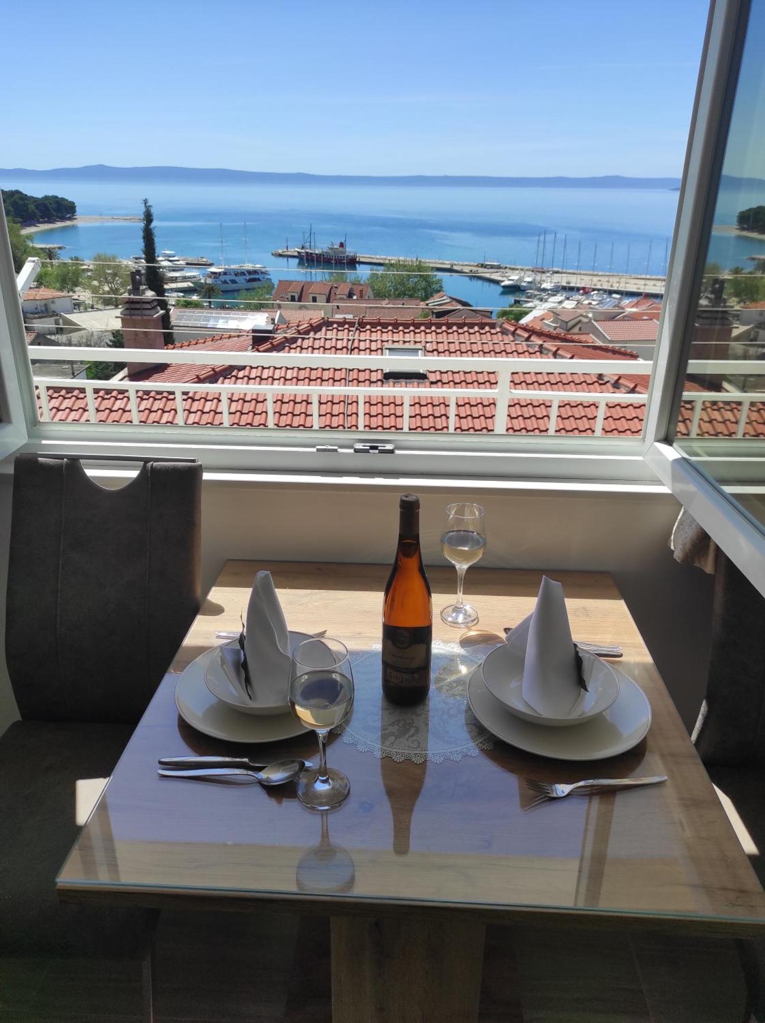 Apartment Topic Baška Voda Dış mekan fotoğraf