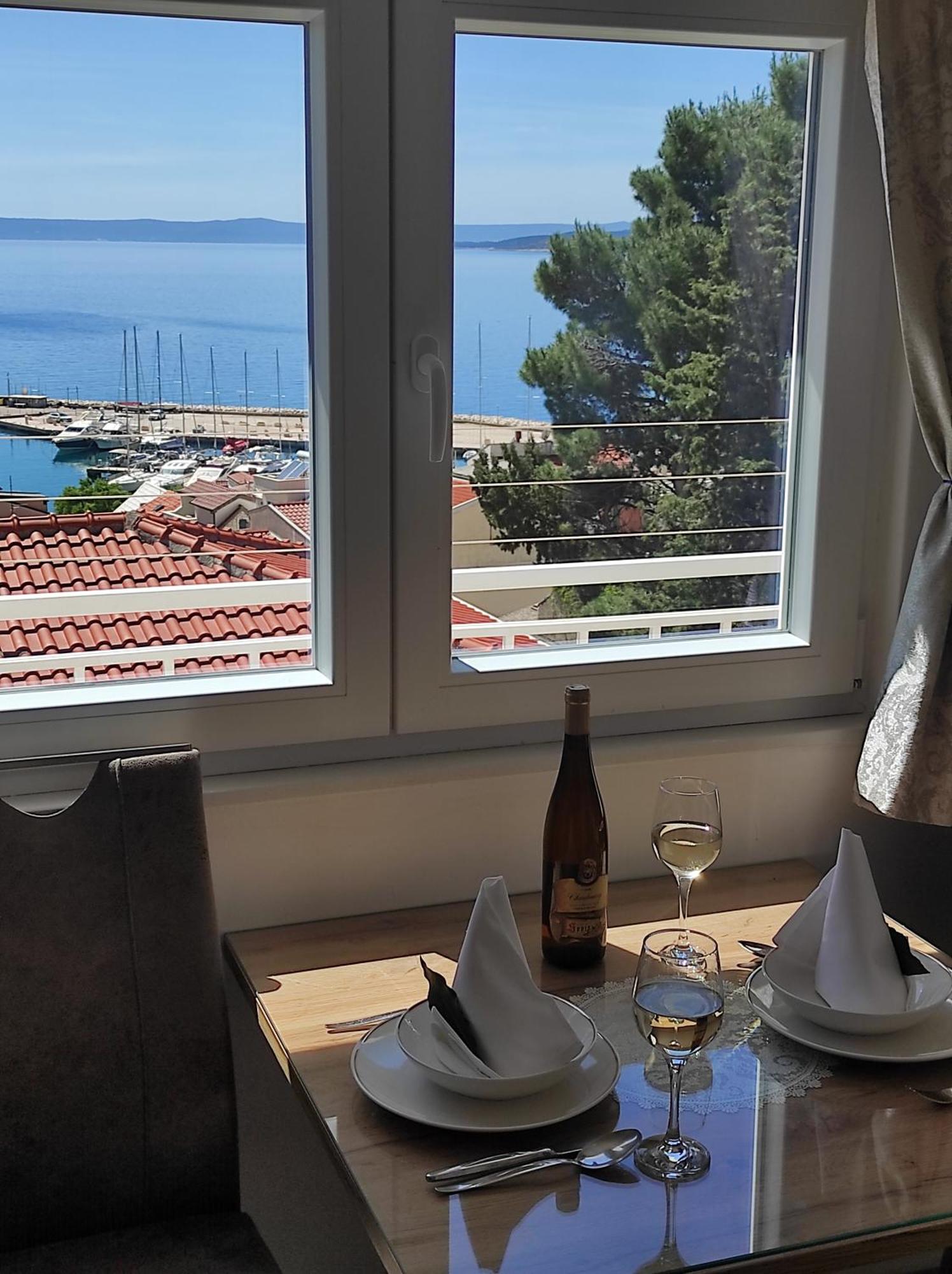 Apartment Topic Baška Voda Dış mekan fotoğraf