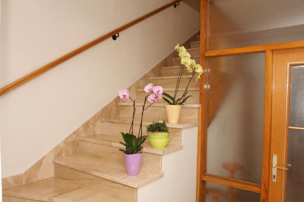 Apartment Topic Baška Voda Dış mekan fotoğraf