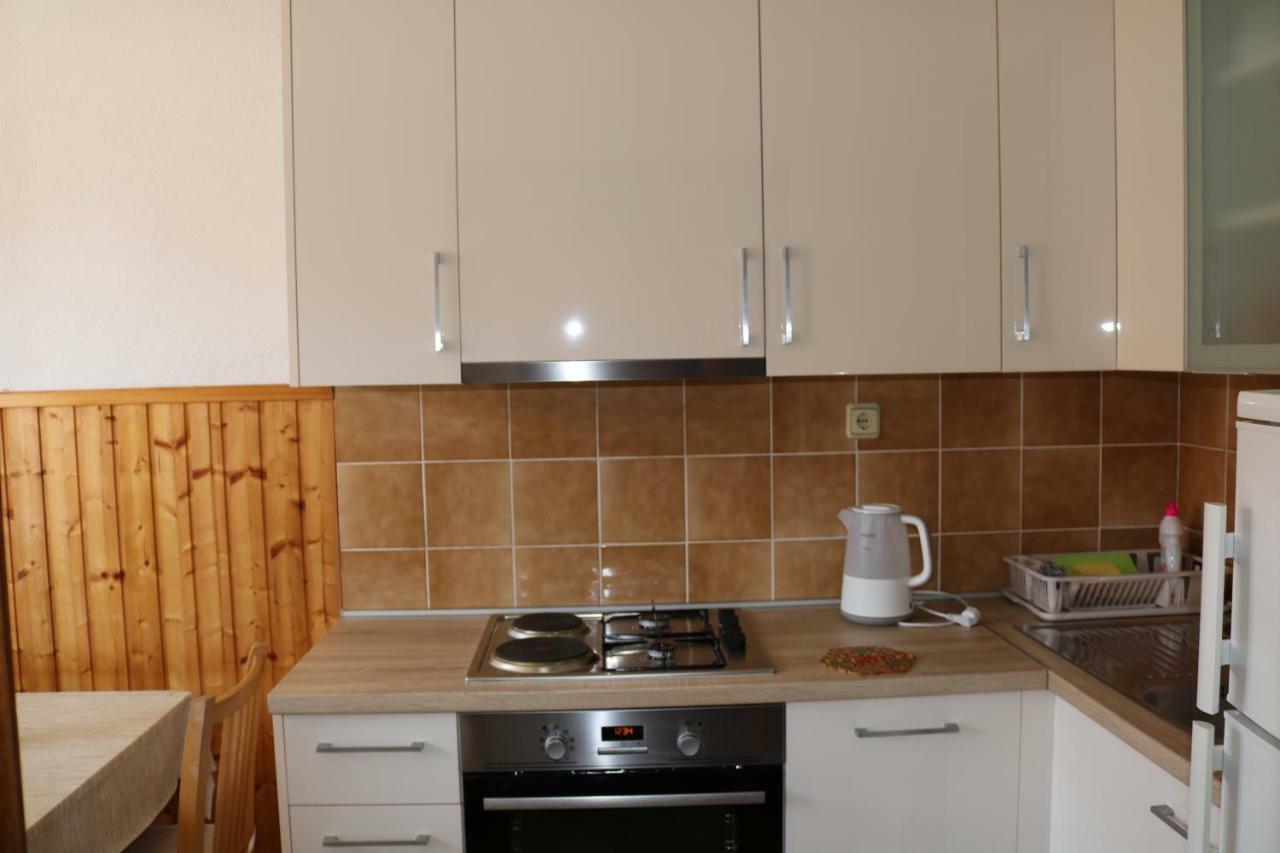 Apartment Topic Baška Voda Dış mekan fotoğraf